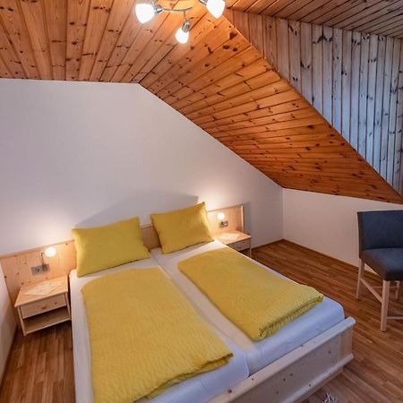 Apartamento Bauernhof Oberloeffele Jenig Exterior foto